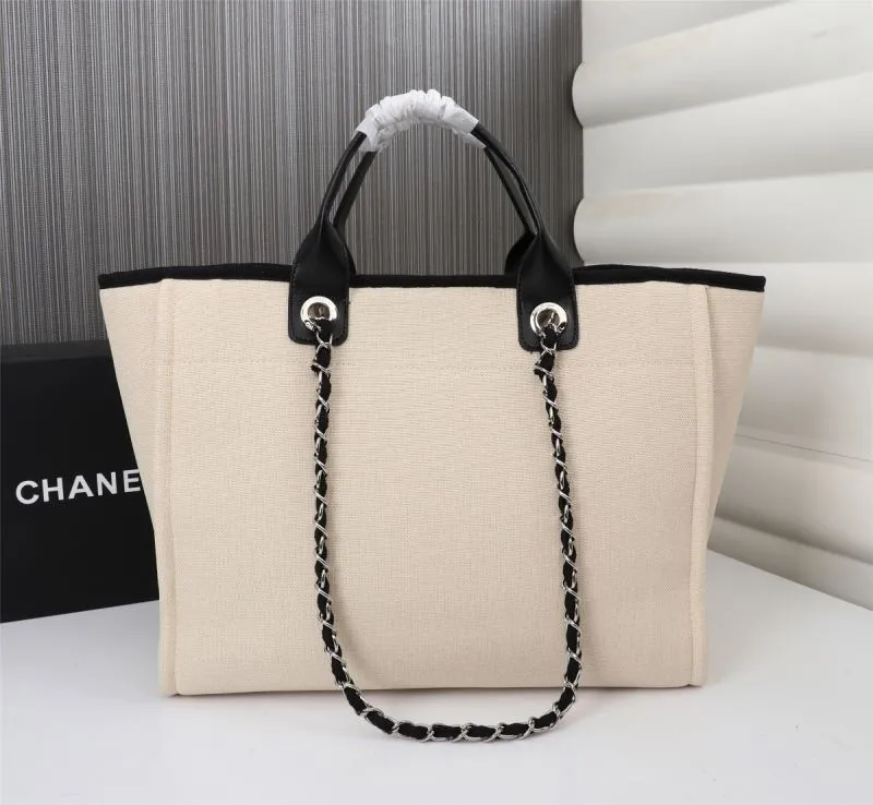 Alternative view of Chanel Shopping Bags-169