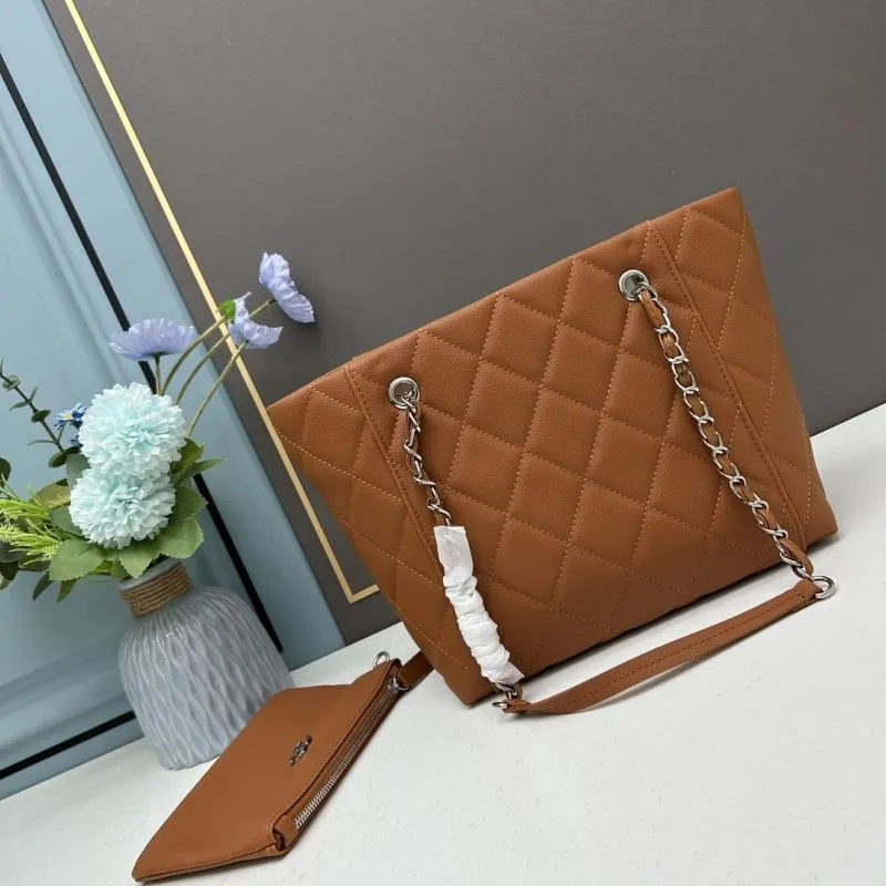 Chanel Shopping Bags-173 - Image 3