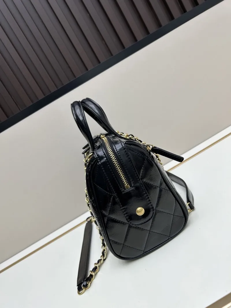 Alternative view of Chanel Speedy Bags-6