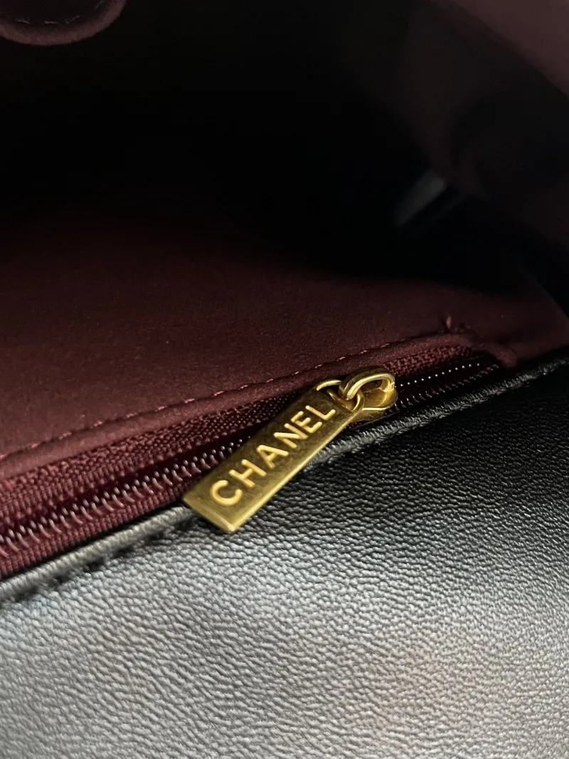 Alternative view of Chanel Top Handle Bags-4