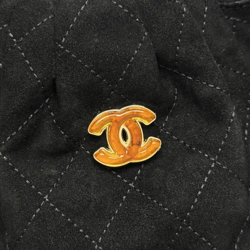 Alternative view of Chanel Top Handle Bags-28