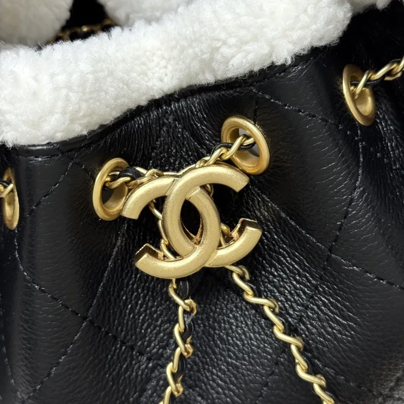 Alternative view of Chanel Top Handle Bags-42