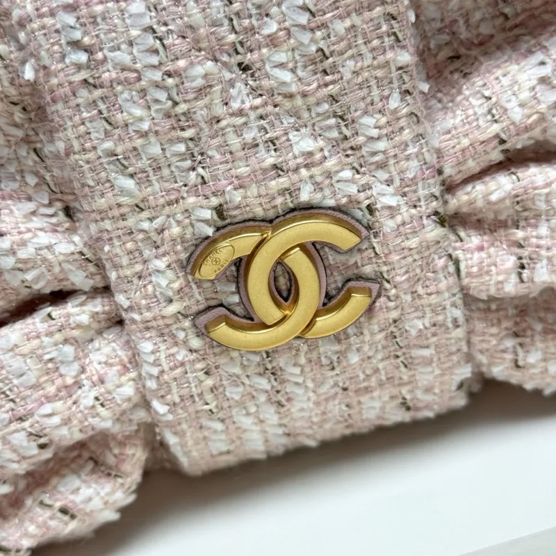 Alternative view of Chanel Top Handle Bags-45
