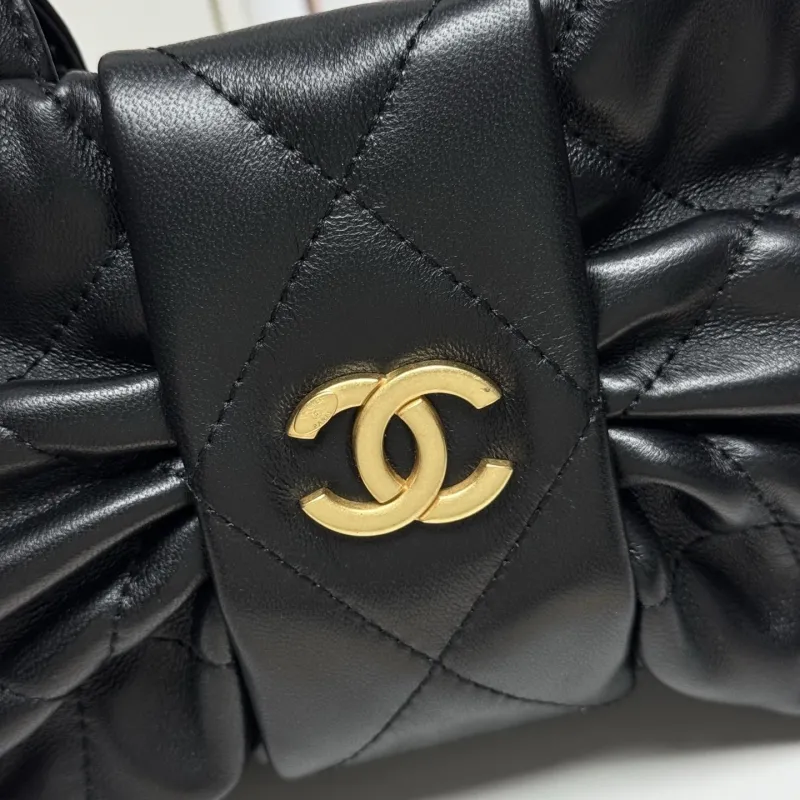 Alternative view of Chanel Top Handle Bags-80