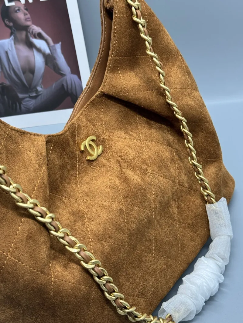 Alternative view of Chanel Top Handle Bags-89