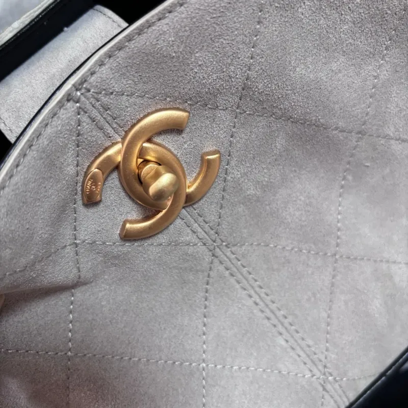 Alternative view of Chanel Top Handle Bags-92