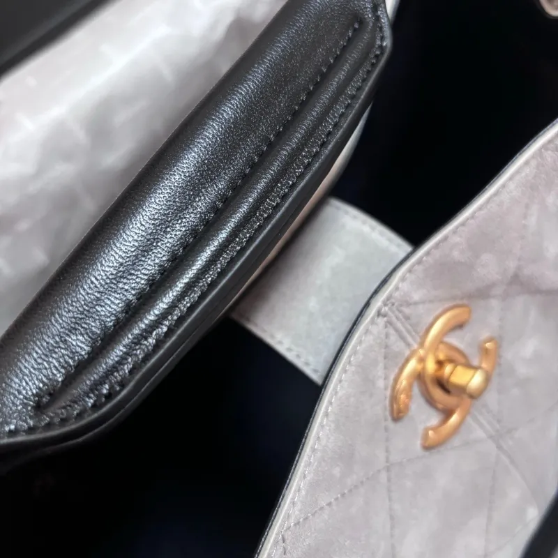Chanel Top Handle Bags-92 - Image 4
