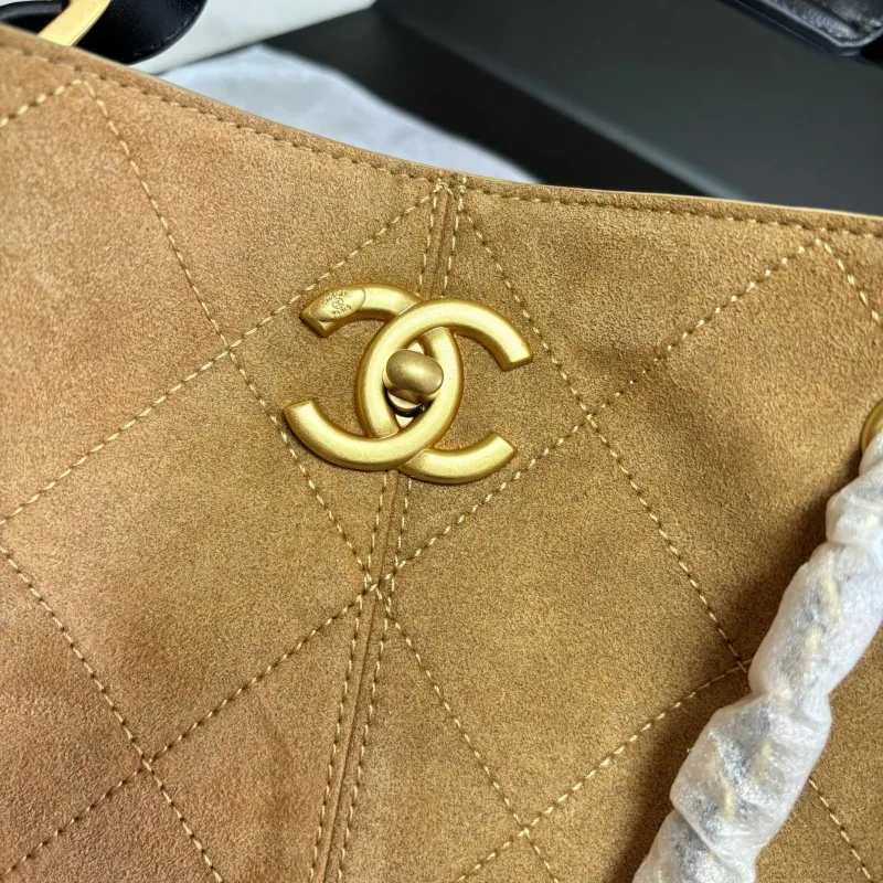 Alternative view of Chanel Top Handle Bags-93