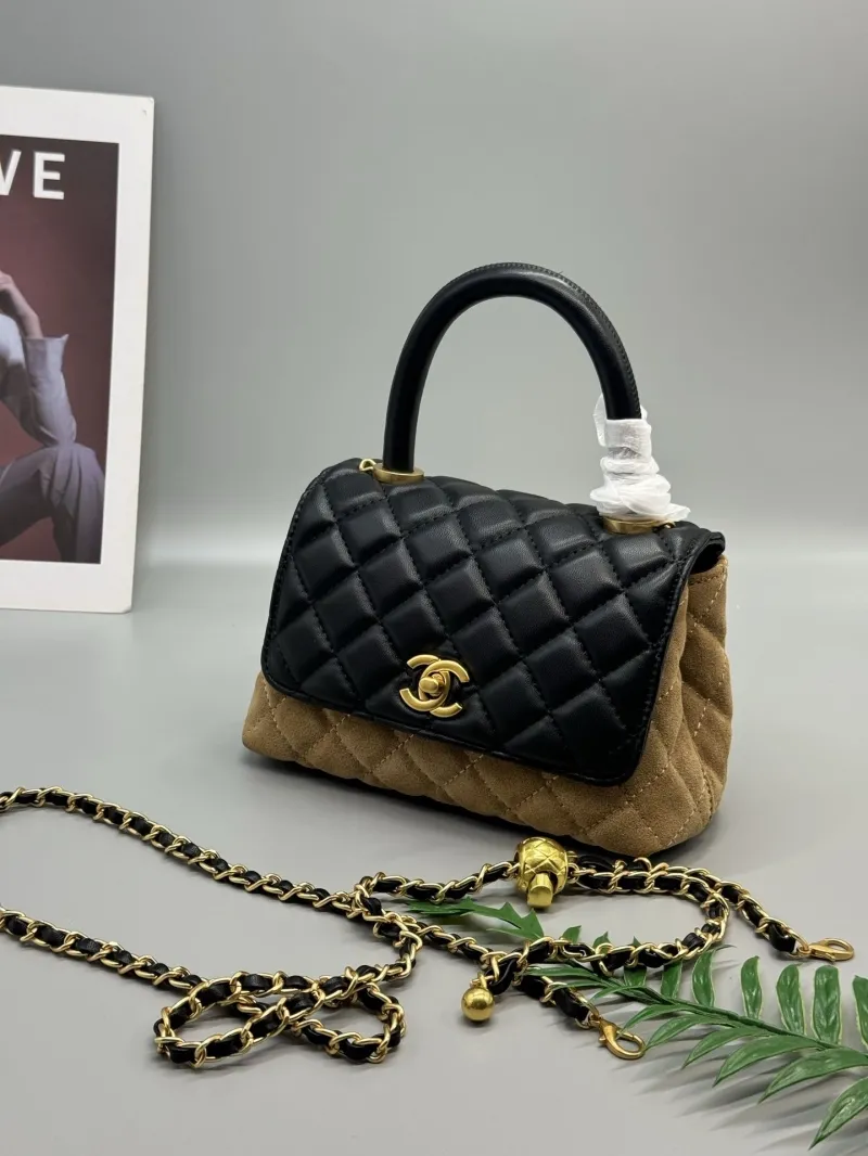 Alternative view of Chanel Top Handle Bags-102