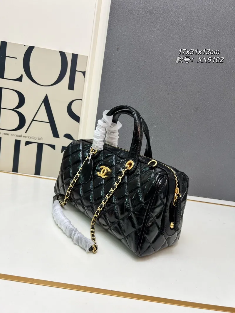 Alternative view of Chanel Top Handle Bags-111