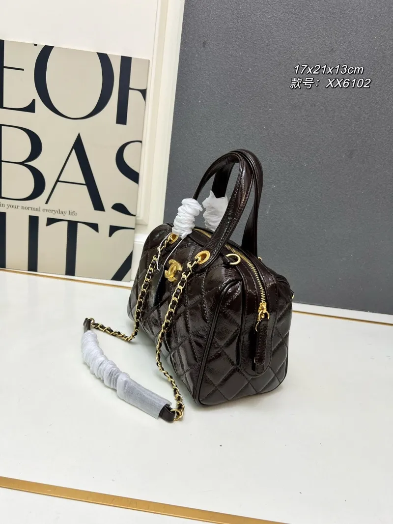 Alternative view of Chanel Top Handle Bags-115