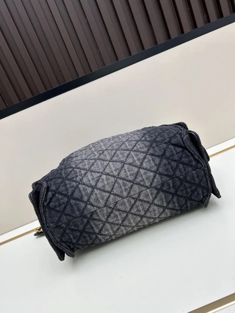 Chanel Top Handle Bags-121 - Image 4