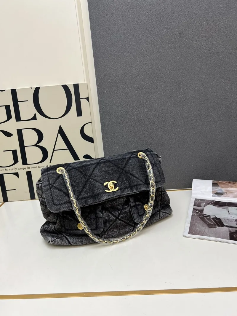 Chanel Top Handle Bags-127 - Image 4