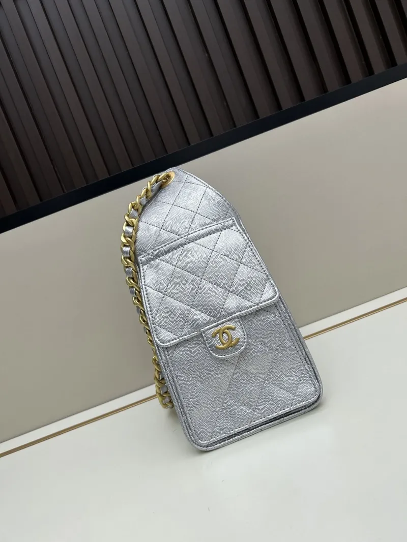 Alternative view of Chanel Top Handle Bags-152