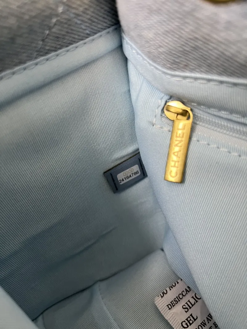 Alternative view of Chanel Top Handle Bags-174