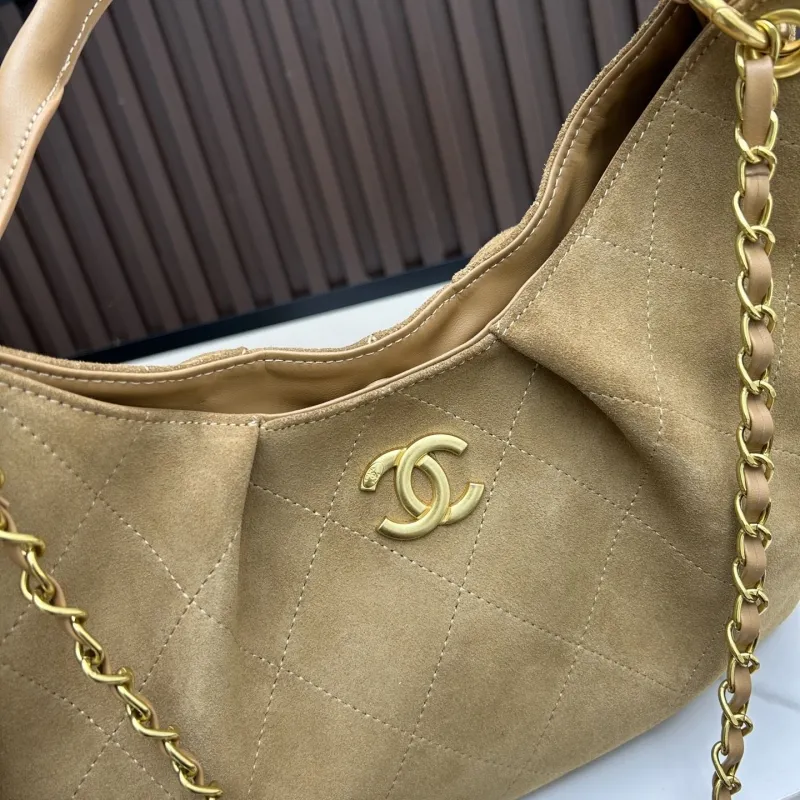 Chanel Top Handle Bags-201 - Image 4