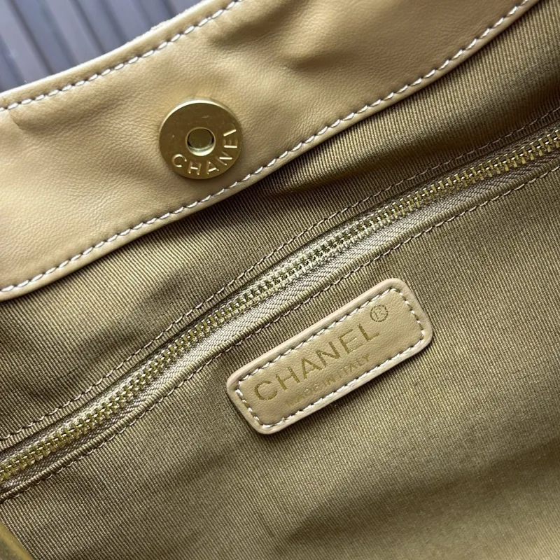 Chanel Top Handle Bags-201 - Image 8