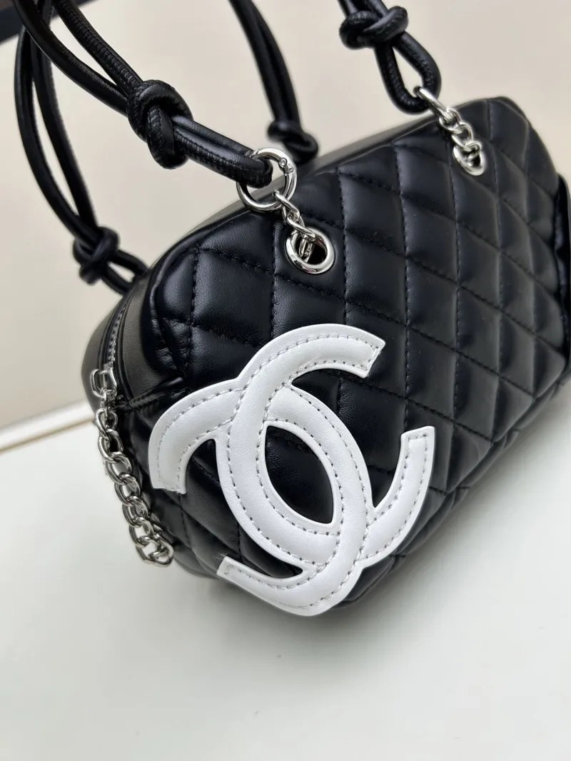 Chanel Top Handle Bags-209 - Image 4