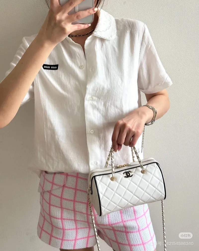 Chanel Top Handle Bags-215 - Image 8