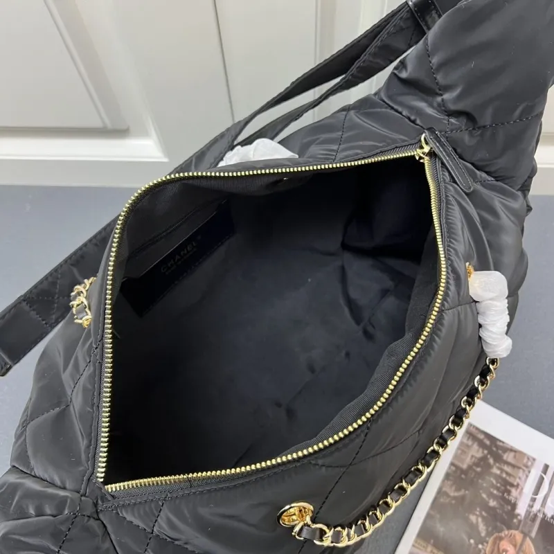 Alternative view of Chanel Top Handle Bags-235