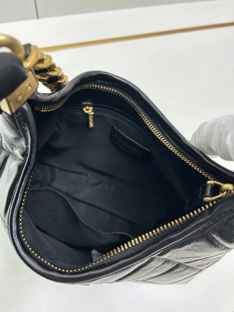 Alternative view of Chanel Top Handle Bags-337