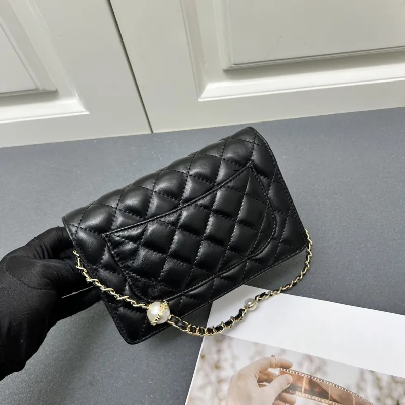 Chanel Wallets-5 - Image 4