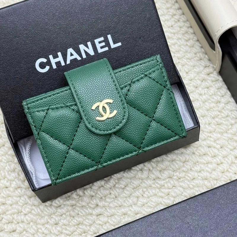 Alternative view of Chanel Wallets-17