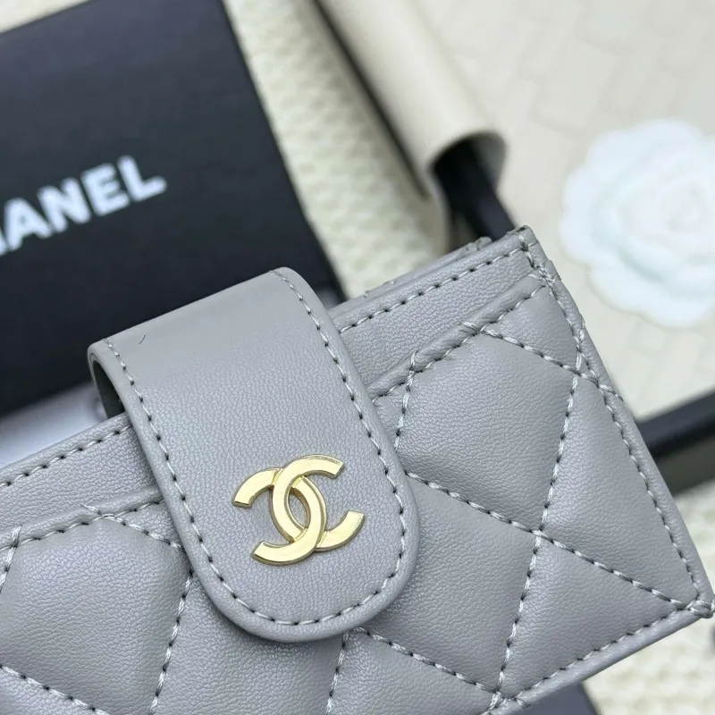 Chanel Wallets-21 - Image 4