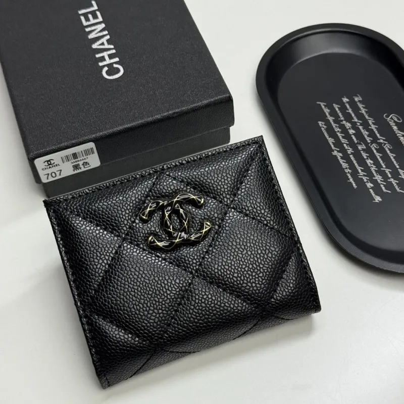 Chanel Wallets-32