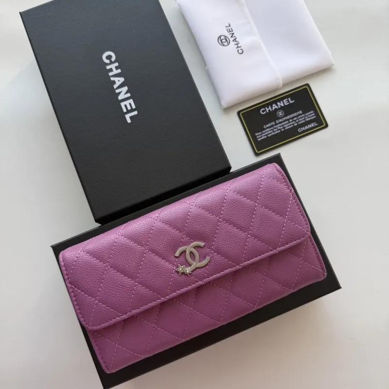 Alternative view of Chanel Wallets-48