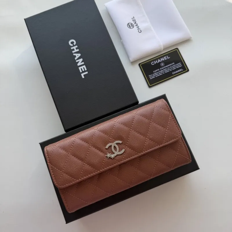 Alternative view of Chanel Wallets-50