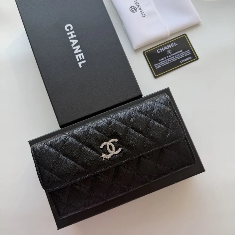 Alternative view of Chanel Wallets-53