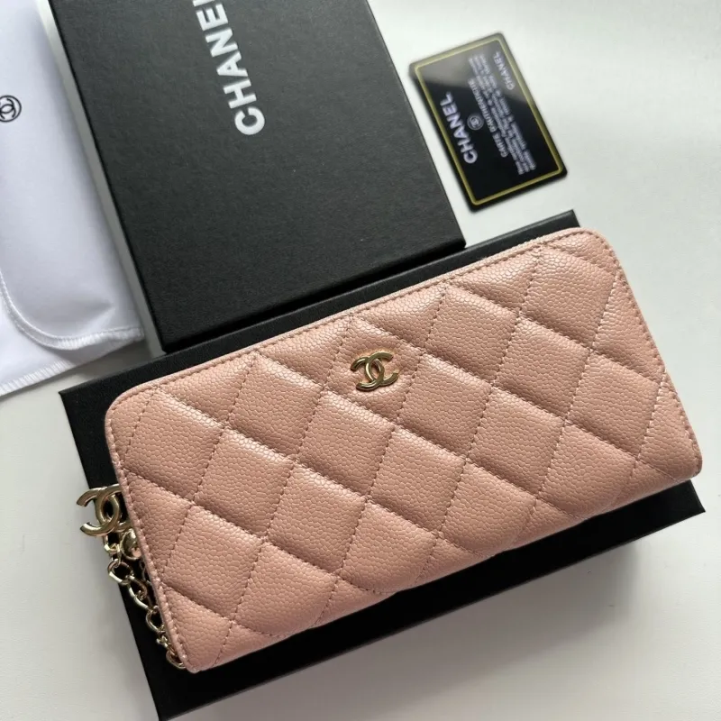 Alternative view of Chanel Wallets-65