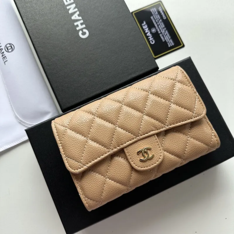 Alternative view of Chanel Wallets-80