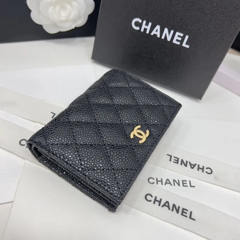 Alternative view of Chanel Wallets-94