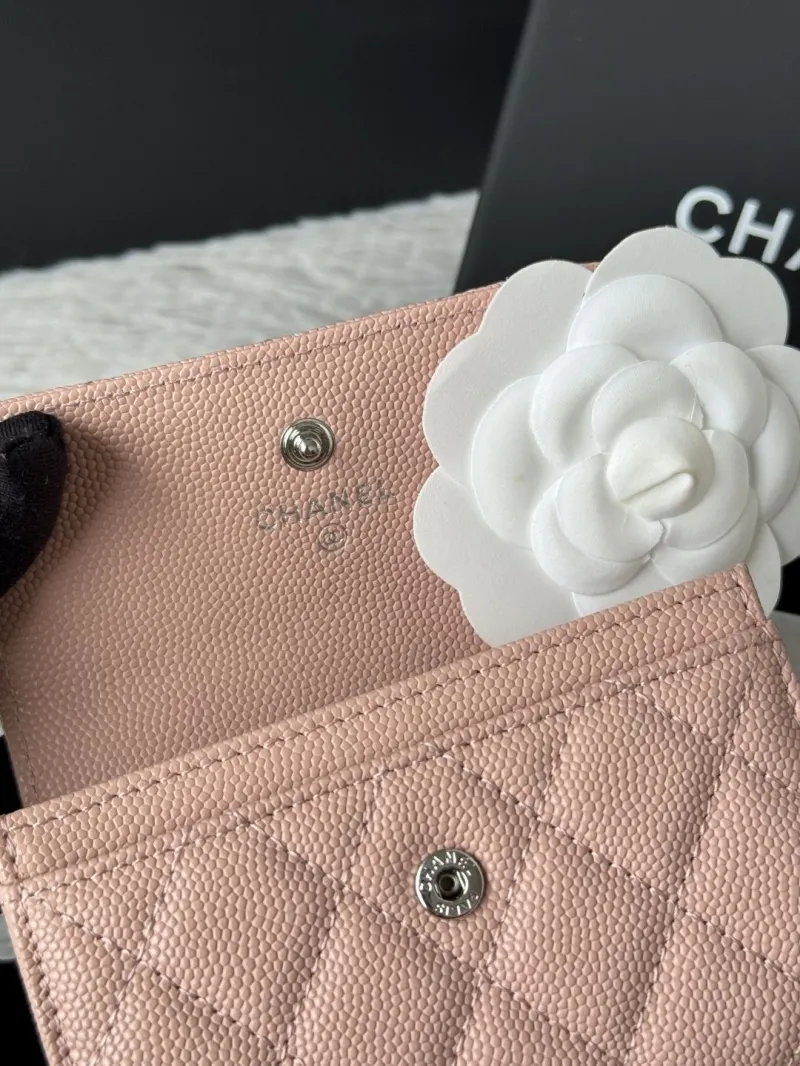 Alternative view of Chanel Wallets-103