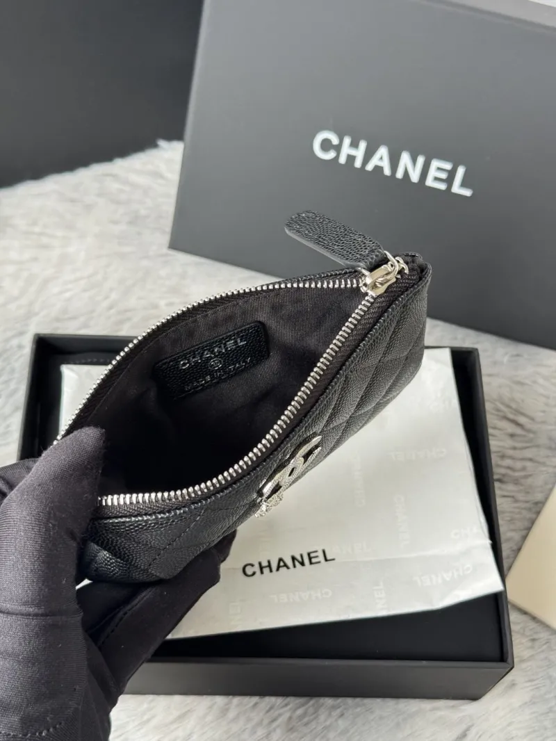 Alternative view of Chanel Wallets-107
