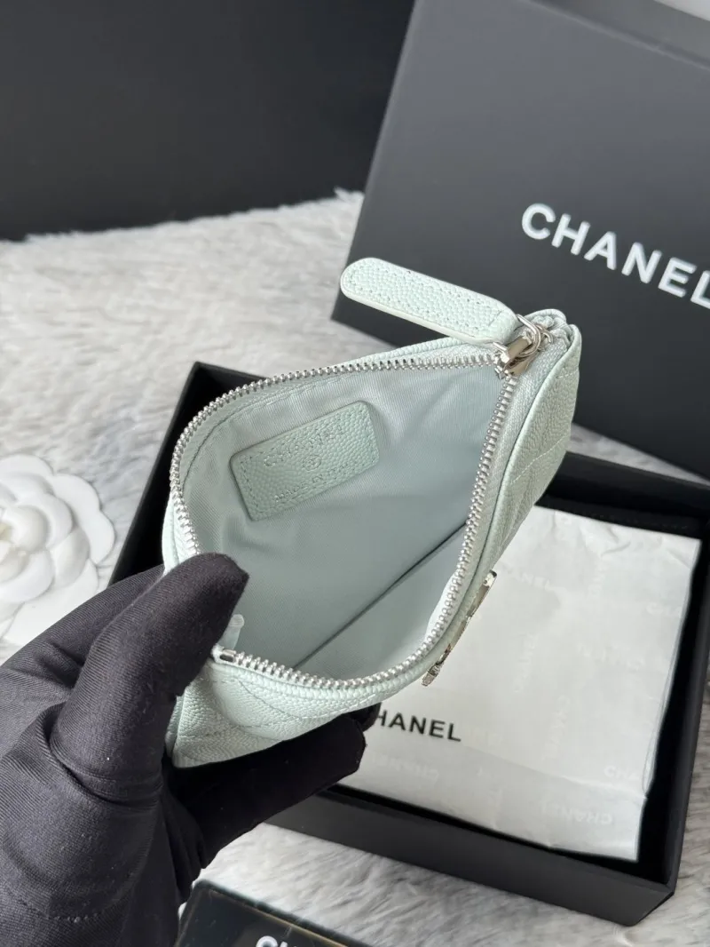 Alternative view of Chanel Wallets-108