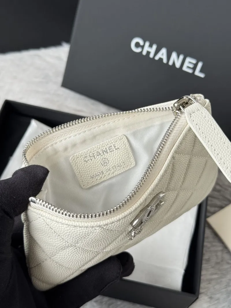 Chanel Wallets-111 - Image 3