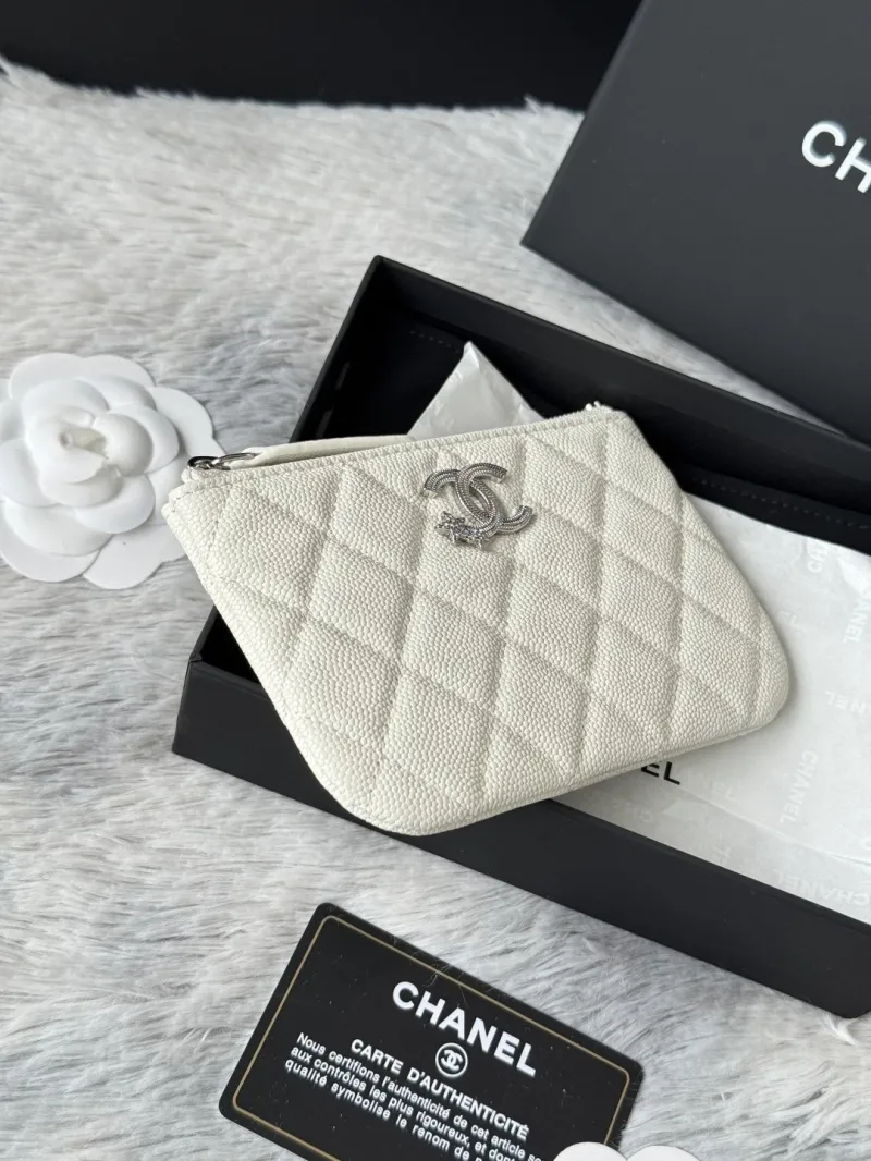Chanel Wallets-111 - Image 9
