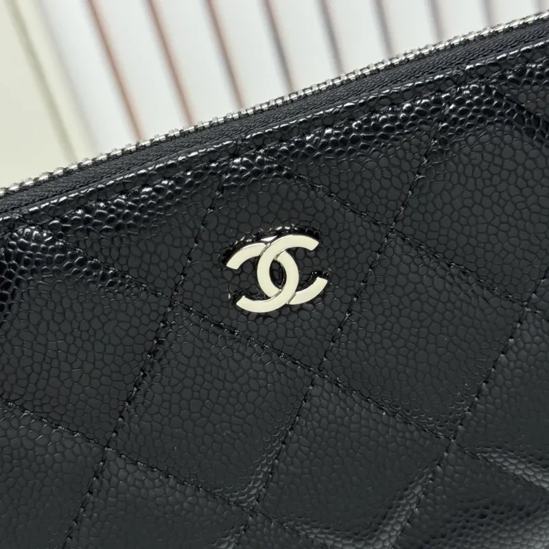 Alternative view of Chanel Wallets-113