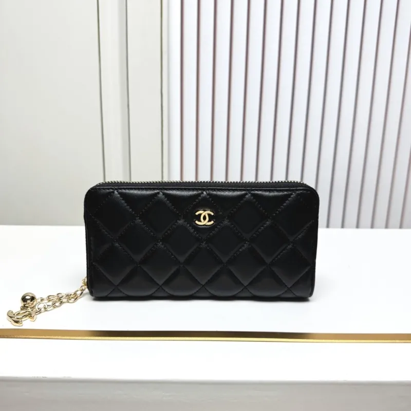Chanel Wallets-114
