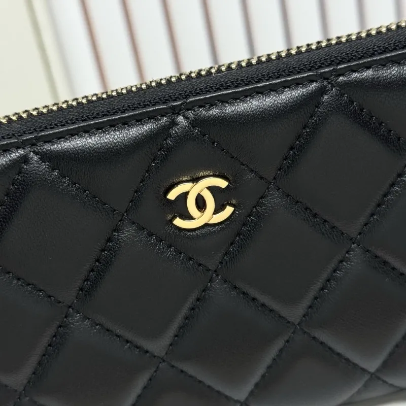 Alternative view of Chanel Wallets-114