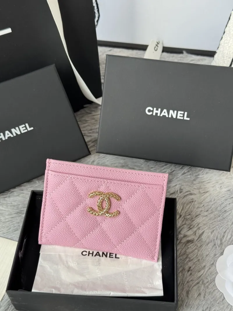 Alternative view of Chanel Wallets-143