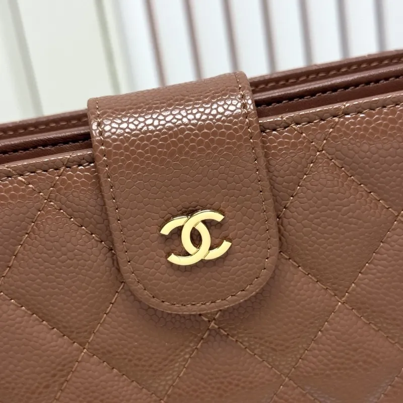 Alternative view of Chanel Wallets-157