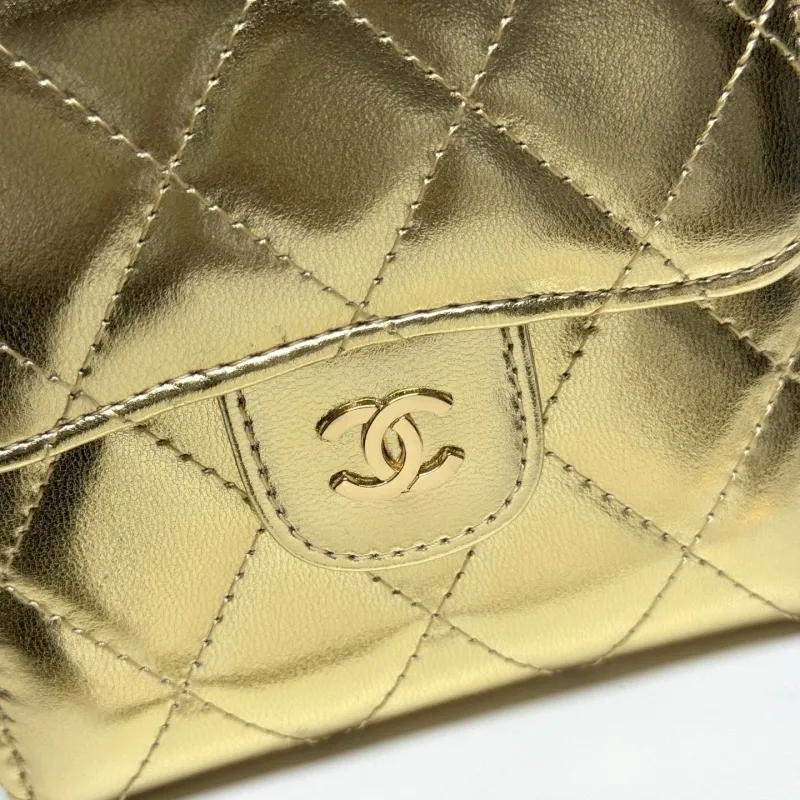 Alternative view of Chanel Wallets-165