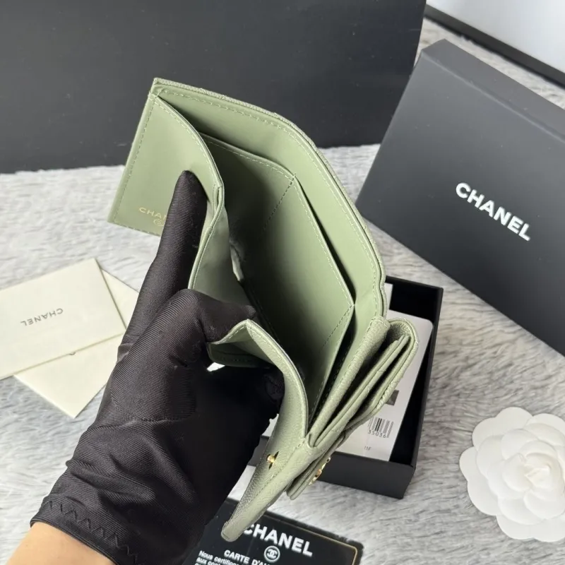 Chanel Wallets-173 - Image 4