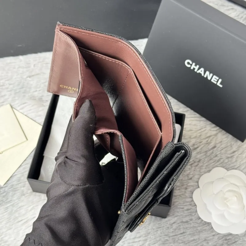Chanel Wallets-184 - Image 4