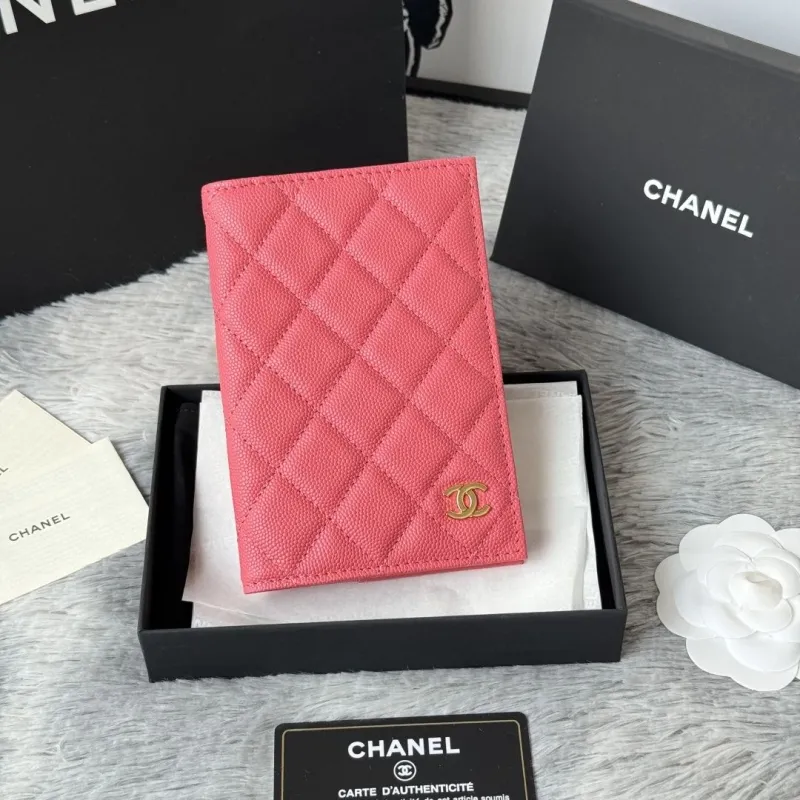 Alternative view of Chanel Wallets-193