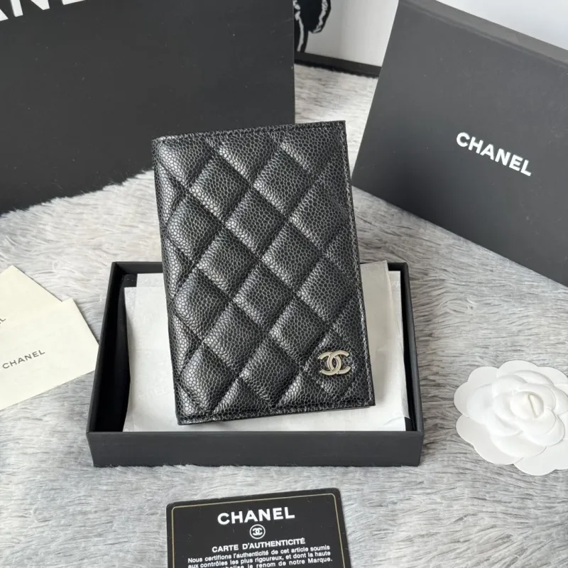 Alternative view of Chanel Wallets-198
